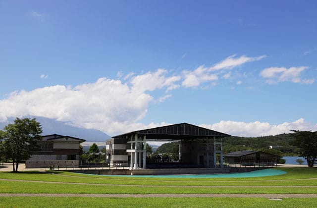 Kirara Community Plaza