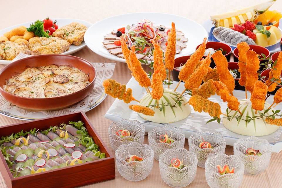 和洋折衷卓盛り料理
