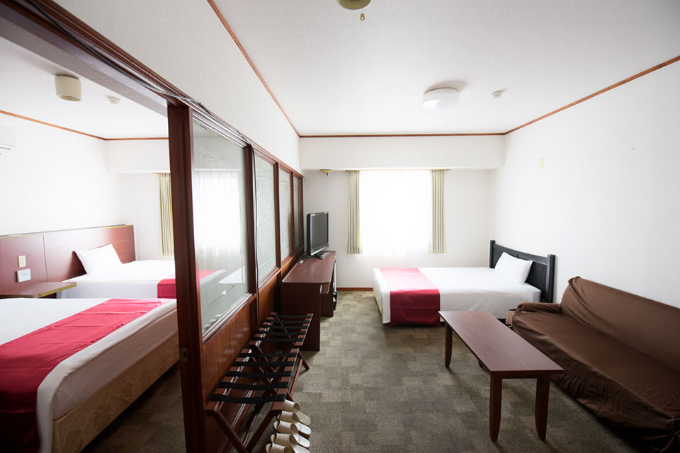 Triple Room