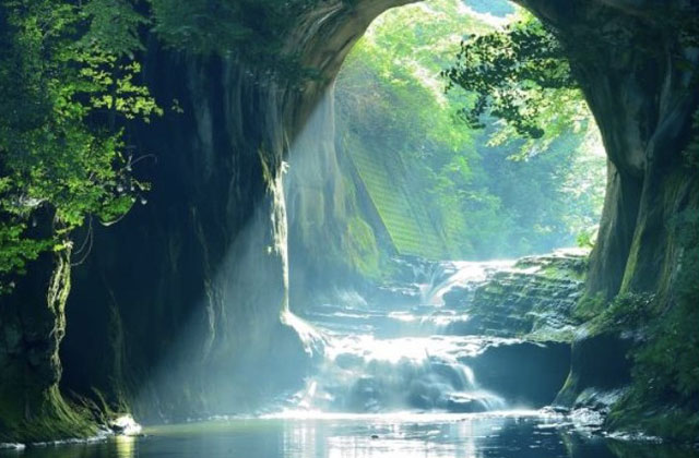 Nōmizo Falls